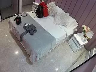 Freechat voyeurcam-casa-salsa-bedroom-7 on CamSoda