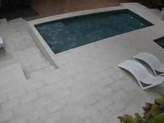Freechat voyeurcam-casa-salsa-rooftop on CamSoda