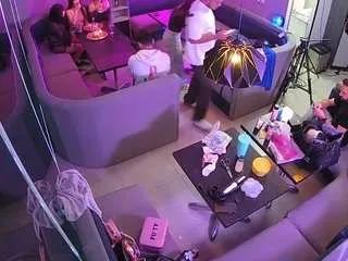 Freechat voyeurcam-jb-dining on CamSoda