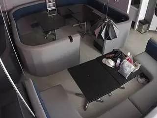 Freechat voyeurcam-jb-dining on CamSoda