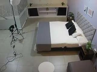 Freechat voyeurcam-jb-office-1 on CamSoda