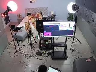 Freechat voyeurcam-jb-photo-studio on CamSoda