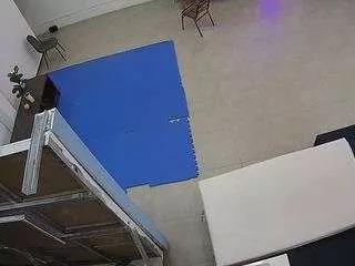 Freechat voyeurcam-jb-room-3 on CamSoda