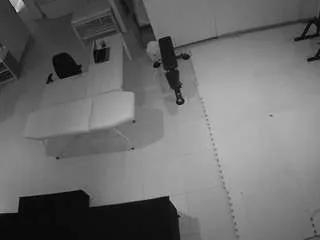 Freechat voyeurcam-jb-room-6 on CamSoda