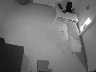 Freechat voyeurcam-jb-room-6 on CamSoda