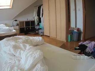 CamSoda voyeurcam-julmodels-bed-1 is Freechat voyeurcam-julmodels-bed-1 — sgemma chat