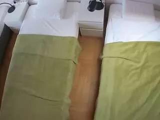 Freechat voyeurcam-julmodels-bed-5 on CamSoda