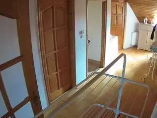 Freechat voyeurcam-julmodels-hall-2nd on CamSoda