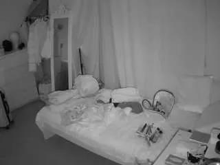 Freechat voyeurcam-julmodels-reallife-3 on CamSoda