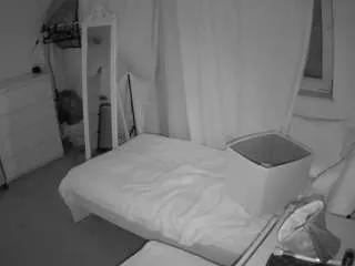 Freechat voyeurcam-julmodels-reallife-3 on CamSoda