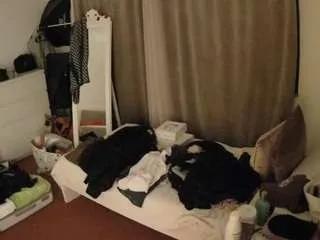 Freechat voyeurcam-julmodels-reallife-3 on CamSoda