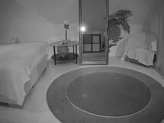 Freechat voyeurcam-julmodels-whitebed-6 on CamSoda