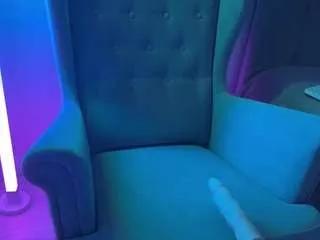 Freechat waltenjoy on CamSoda