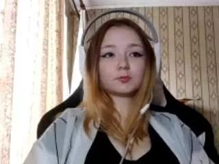 Offline xuanheltsley on CamSoda