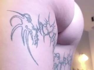 Offline yuriko-may on CamSoda