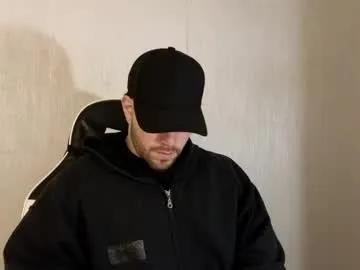 Freechat ades_lowe on Chaturbate