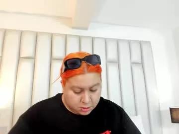 Freechat adreeaperez1 on Chaturbate