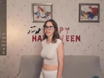 cutefluffy — pinch my nips close up #shy #teen #lovense #young #18 [23 tokens remaining]