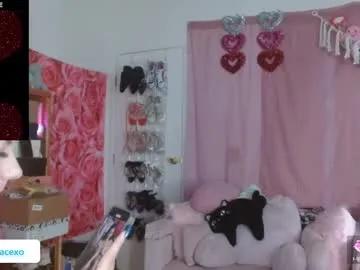 Freechat lilygracexoxo on Chaturbate