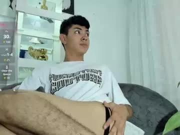 Freechat logantwink18 on Chaturbate