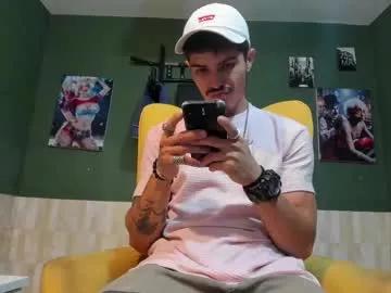 Freechat luis_as on Chaturbate