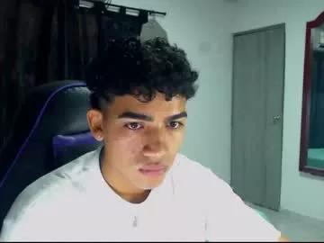 Freechat master_boy28 on Chaturbate