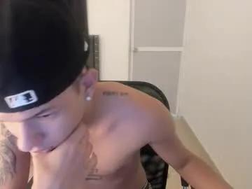 Freechat master_boy28 on Chaturbate
