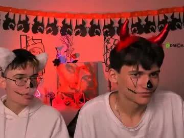 rico_steel — GOAL: dancing the macarena shirtless. [35 tokens remaining] Welcome to my room! #18 #teen #lovense #new #muscle