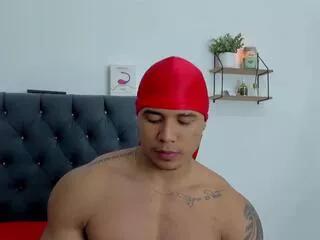Offline adam_boss on Flirt4Free
