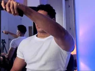 Offline adam_brocs on Flirt4Free