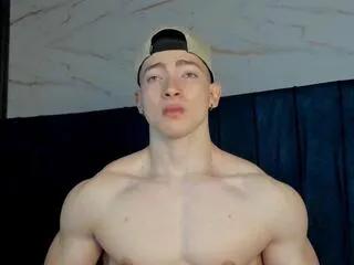 Offline adam_laid on Flirt4Free