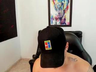 Offline ahiezer on Flirt4Free