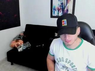 Offline ahiezer on Flirt4Free