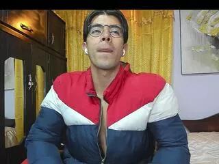 Offline alastor_grey on Flirt4Free