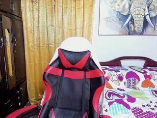 Offline alastor_grey on Flirt4Free