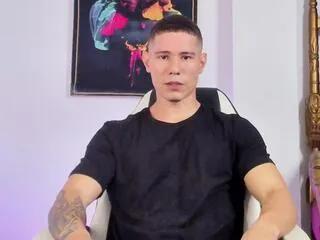 Offline alex_clinton on Flirt4Free