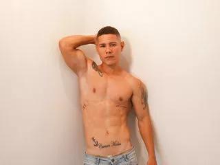 Offline alex_clinton on Flirt4Free