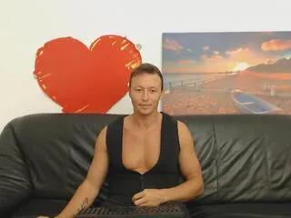 Offline alex_sean on Flirt4Free