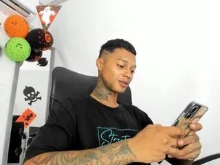 Offline alexx_bloom on Flirt4Free