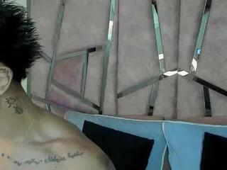 Freechat alix_martin on Flirt4Free