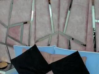 Freechat alix_martin on Flirt4Free