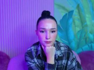 amanda_choi on Flirt4Free 