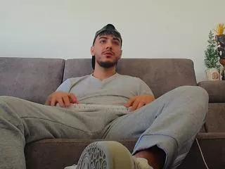 Offline andrew_bannerr on Flirt4Free