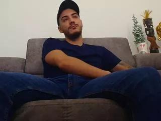 Offline andrew_bannerr on Flirt4Free