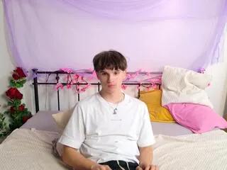 Offline armand_bubka on Flirt4Free