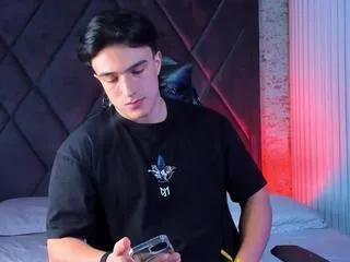 Freechat aslan_fox on Flirt4Free