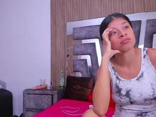 Private atenea_hott_evelyn_thomsons on Flirt4Free