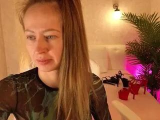 bella_lii on Flirt4Free 