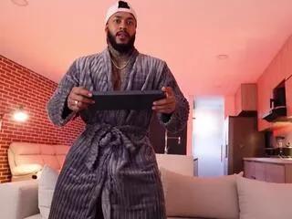 Offline blaze_b on Flirt4Free