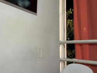 Offline braun_phillips on Flirt4Free